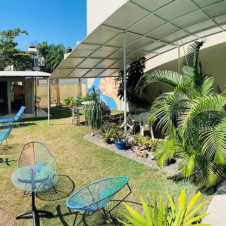 Hostal Bucerías Esterno foto