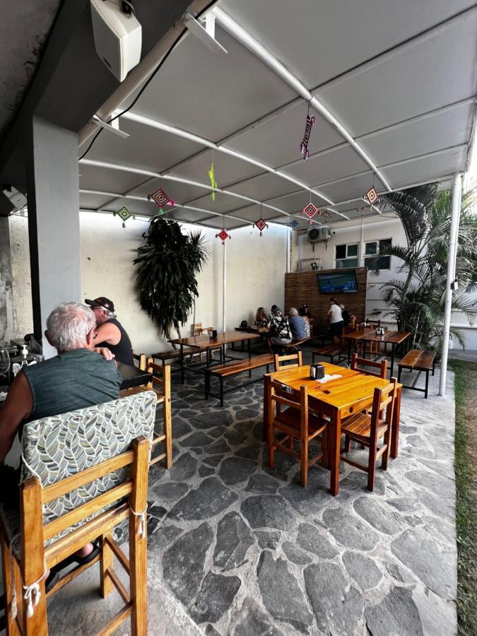 Hostal Bucerías Esterno foto
