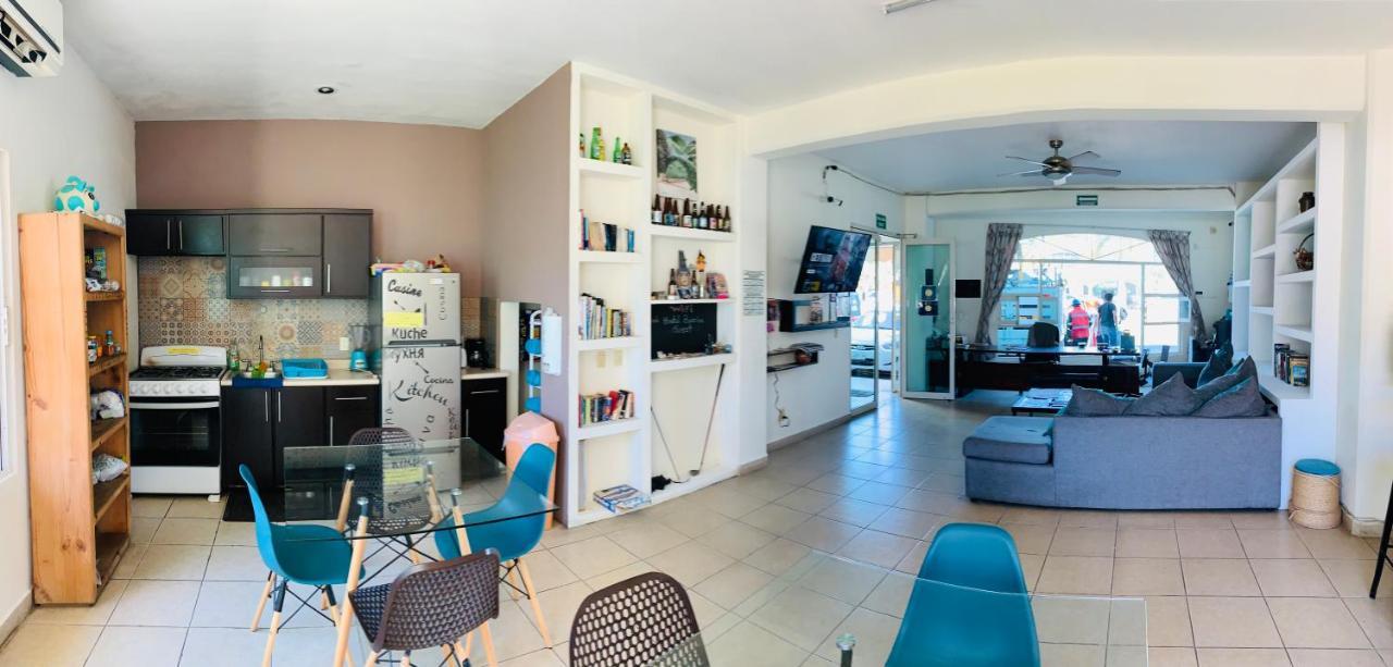 Hostal Bucerías Esterno foto
