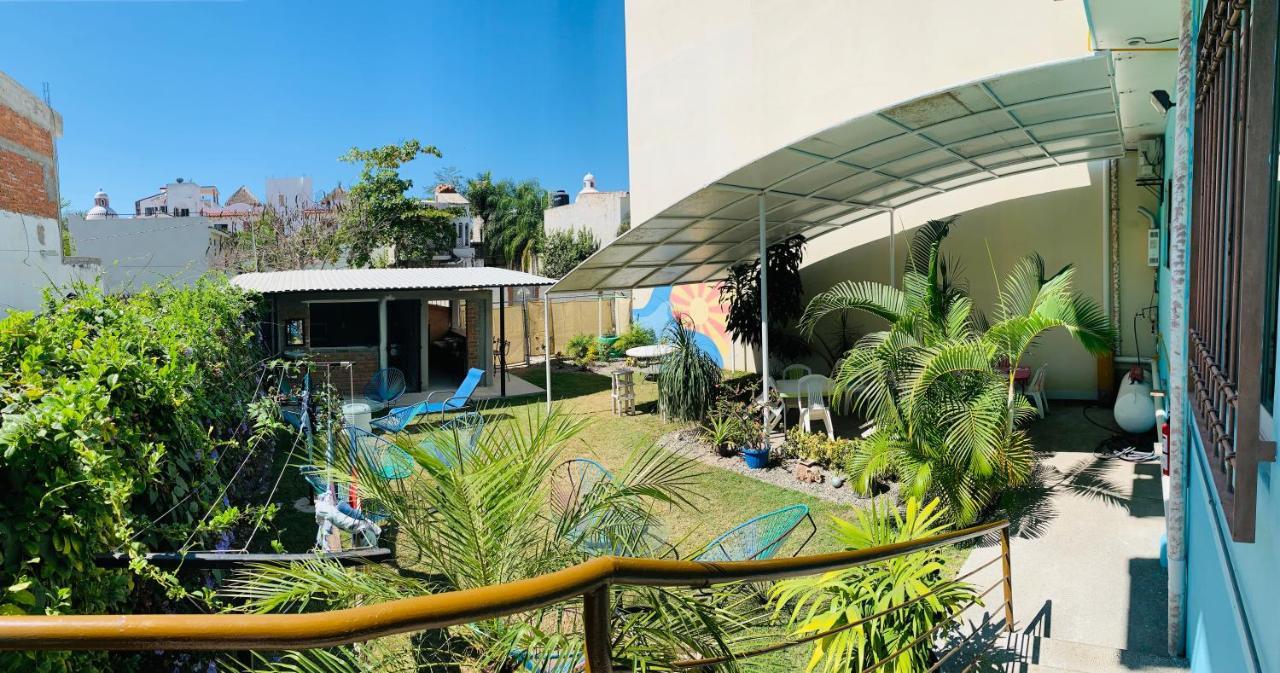Hostal Bucerías Esterno foto