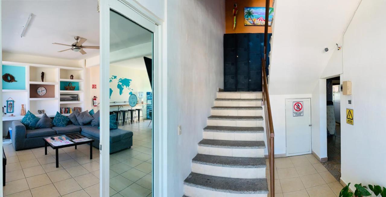 Hostal Bucerías Esterno foto